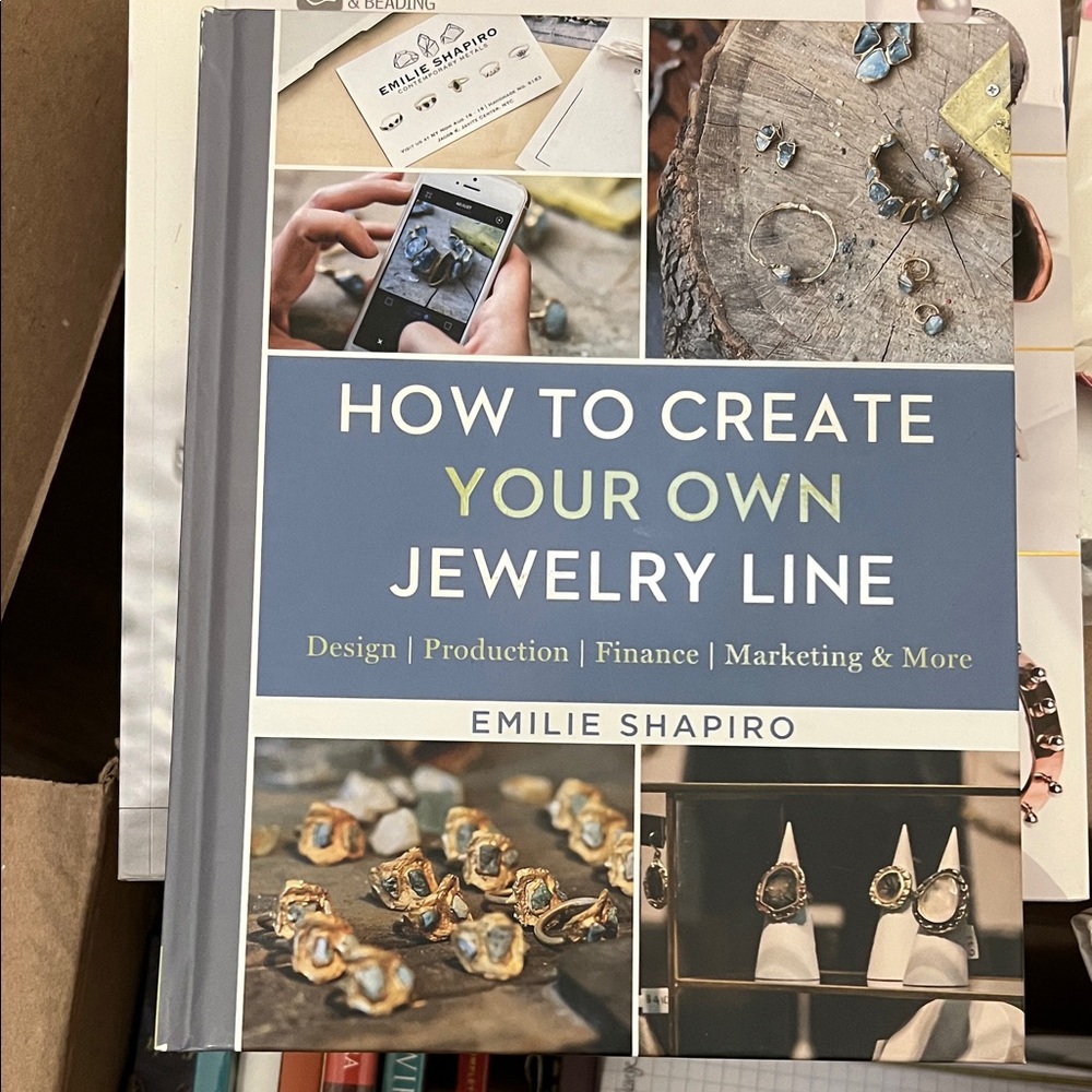 How to Create Your Own Jewelry Line - (Blue)